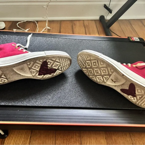 Converse Chuck Taylor 70 Red High-Top 2023 Valentines Day Size 9 - Picture 5 of 6